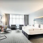 Premier Mediapark 3*