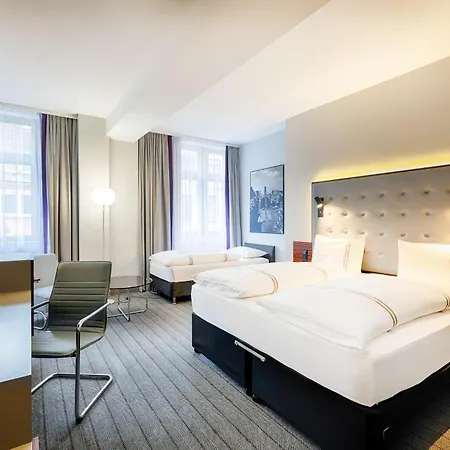 Premier Mediapark 3*