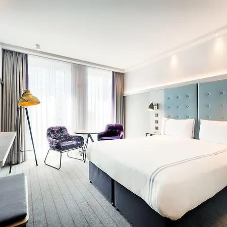 Premier Mediapark Hotell