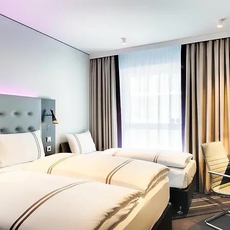 Premier Mediapark 호텔